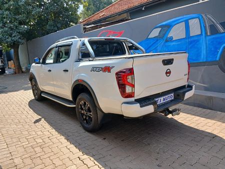 2022-Nissan-Navara-25-DDTi-PRO-4X-4X4-Auto-Double-Cab_3