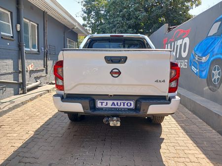 2022-Nissan-Navara-25-DDTi-PRO-4X-4X4-Auto-Double-Cab_4