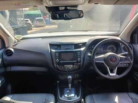 2022-Nissan-Navara-25-DDTi-PRO-4X-4X4-Auto-Double-Cab_6