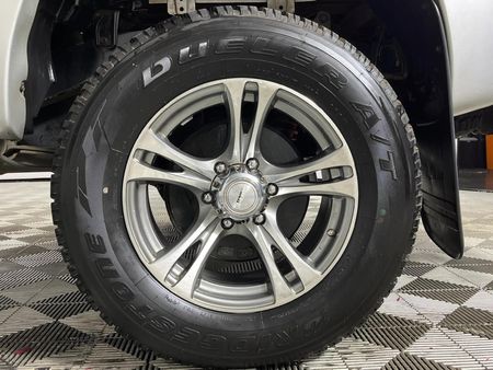 2013-Toyota-Hilux-30-D-4D-Raider-4x4-Auto-Double-Cab_6