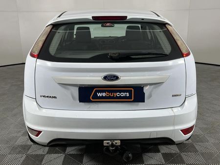 2010-Ford-Focus-20-TDCi-Si-5-dr_6