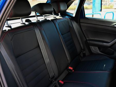 2024-Volkswagen-Polo-20-GTI-Auto-147kW_18