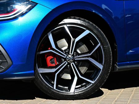 2024-Volkswagen-Polo-20-GTI-Auto-147kW_2