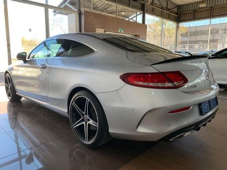 2016-Mercedes-Benz-C-Class-C-200-AMG-Coupe_3