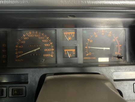 1992-Nissan-Sani-V6-30-4x4-Patrol_2