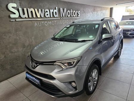 2018-Toyota-RAV4-22-D-VX-Auto_0