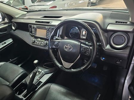 2018-Toyota-RAV4-22-D-VX-Auto_7