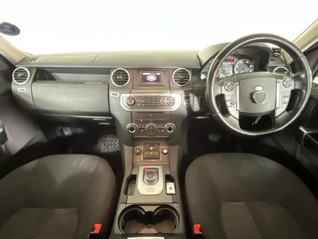2014-Land-Rover-Discovery-4-30-TD-V6-XS-155kW_1
