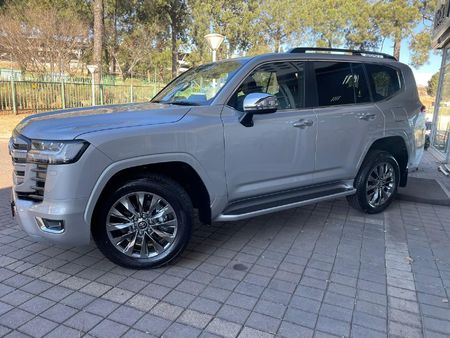 2024-Toyota-Land-Cruiser-300-V6-35-T-ZX_2