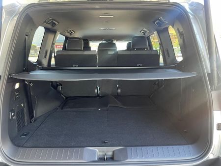2024-Toyota-Land-Cruiser-300-V6-35-T-ZX_7