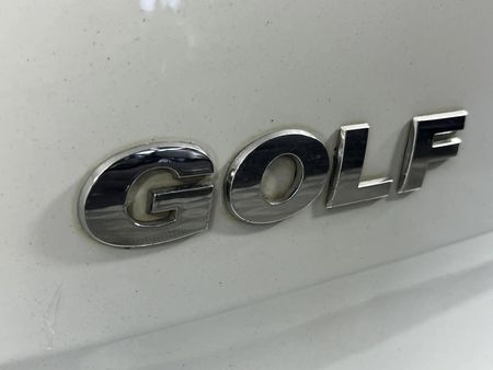 2015-Volkswagen-Golf-VII-14-TSI-Comfortline-Auto_11