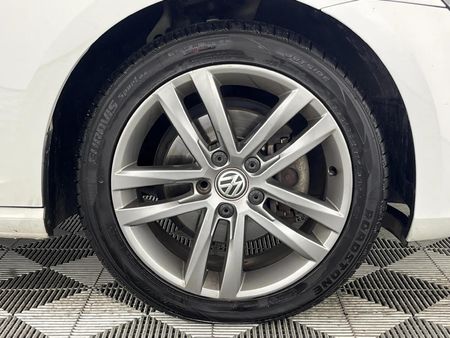 2015-Volkswagen-Golf-VII-14-TSI-Comfortline-Auto_5