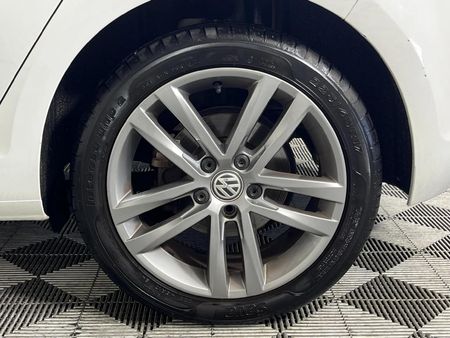 2015-Volkswagen-Golf-VII-14-TSI-Comfortline-Auto_6