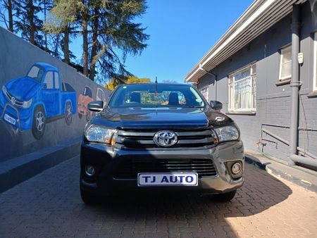2021-Toyota-Hilux-24-GD-Single-Cab_1