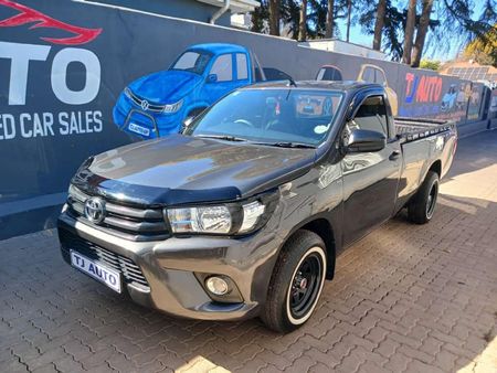 2021-Toyota-Hilux-24-GD-Single-Cab_3