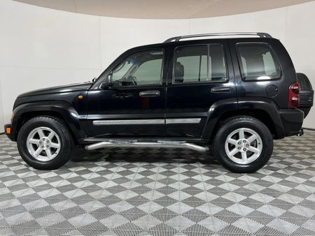 2005-Jeep-Cherokee-28-CRD-Limited_18