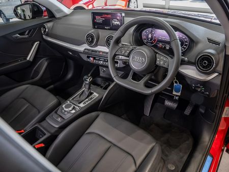 2024-Audi-Q2-35TFSI-Black-Edition_7
