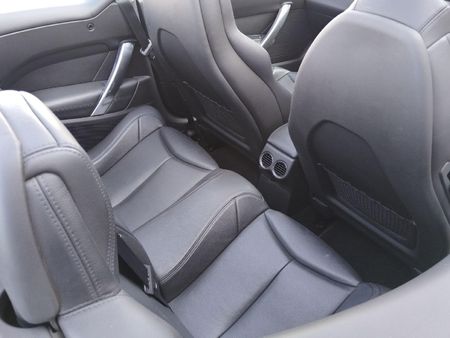 2011-Peugeot-308-CC-16-Auto_11