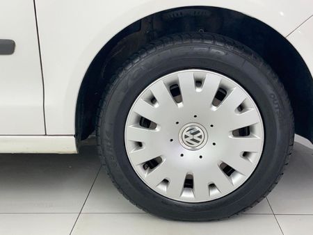 2006-Volkswagen-Polo-Classic-16-Trendline_3