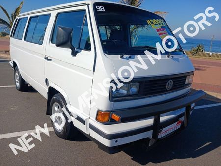 1998-Volkswagen-Caravelle-26i_0