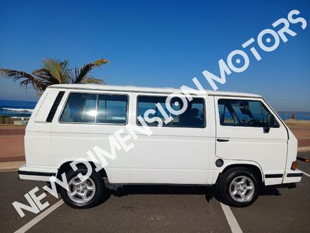 1998-Volkswagen-Caravelle-26i_1