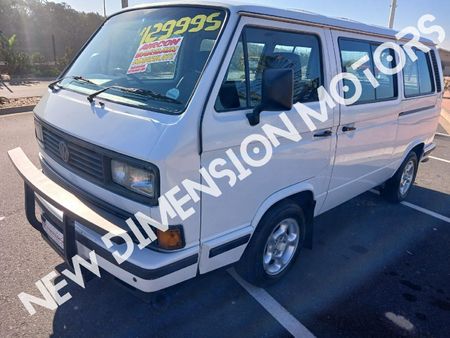 1998-Volkswagen-Caravelle-26i_4