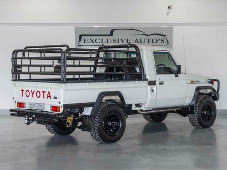 2000-Toyota-Land-Cruiser-70-42-Diesel-Single-Cab_5