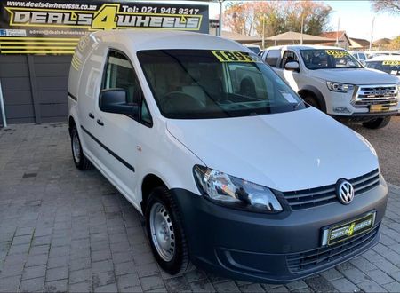 2017-Volkswagen-Caddy-16-TDI-55kW-SWB-Panel-Van_0