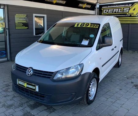 2017-Volkswagen-Caddy-16-TDI-55kW-SWB-Panel-Van_1