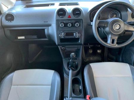 2017-Volkswagen-Caddy-16-TDI-55kW-SWB-Panel-Van_6