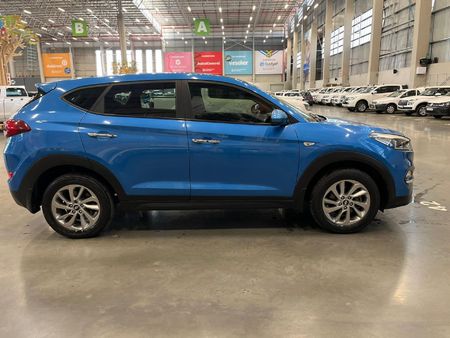 2017-Hyundai-Tucson-20-Premium_1