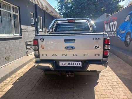 2016-Ford-Ranger-32-TDCi-XLS-4x4-SuperCab_4