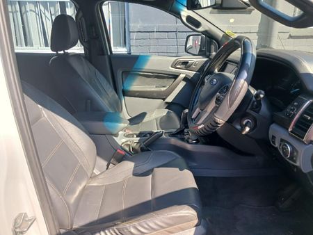 2016-Ford-Everest-32-TDCi-XLT-4x4-Auto_9