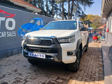 2022-Toyota-Hilux-24-GD-6-Raider-4x4-Double-Cab_0