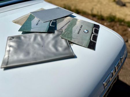 1982-BMW-5-Series-518i_19