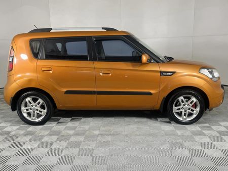 2010-Kia-Soul-16_5