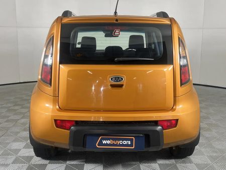 2010-Kia-Soul-16_6