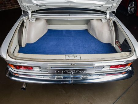1969-BMW-2000-CS_12