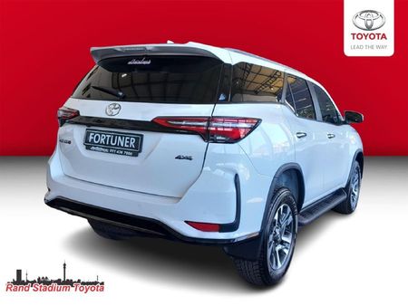 2024-Toyota-Fortuner-24-GD-6-4x4-Auto_3