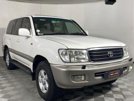 2001-Toyota-Land-Cruiser-100-V8-VX_13