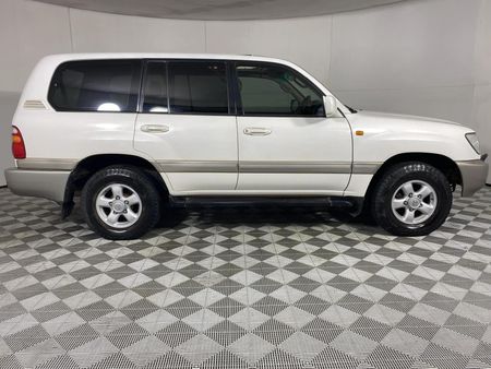 2001-Toyota-Land-Cruiser-100-V8-VX_14