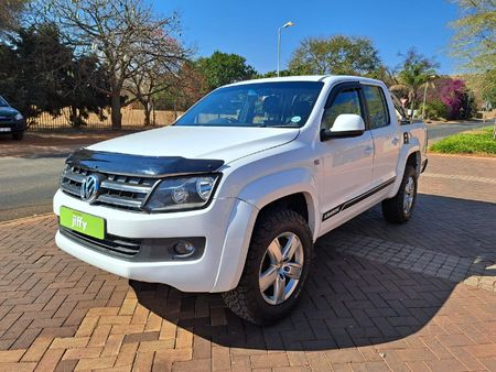 2015-Volkswagen-Amarok-20-TDI-Trendline-103kW-Double-Cab_0