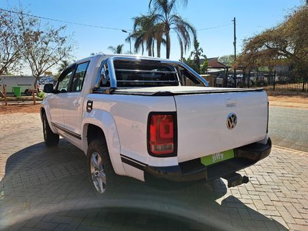2015-Volkswagen-Amarok-20-TDI-Trendline-103kW-Double-Cab_6
