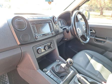 2015-Volkswagen-Amarok-20-TDI-Trendline-103kW-Double-Cab_7