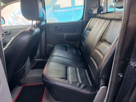 2007-Toyota-Hilux-30-D-4D-Raider-4x4-Double-Cab_10