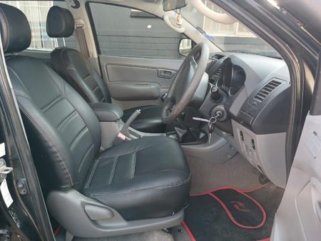 2007-Toyota-Hilux-30-D-4D-Raider-4x4-Double-Cab_8