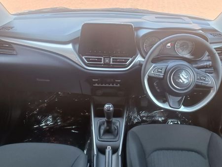 2024-Suzuki-Baleno-15-GLX_4