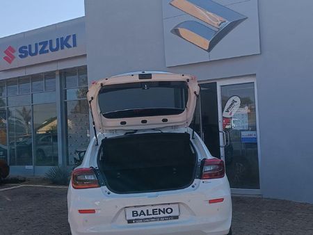 2024-Suzuki-Baleno-15-GLX_6