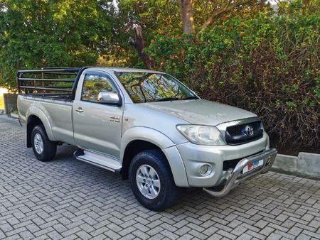 2009-Toyota-Hilux-27-VVTi-Raider-Raised-Body-Single-Cab_0