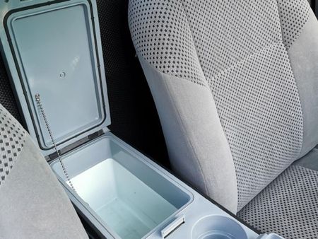 2009-Toyota-Hilux-27-VVTi-Raider-Raised-Body-Single-Cab_19